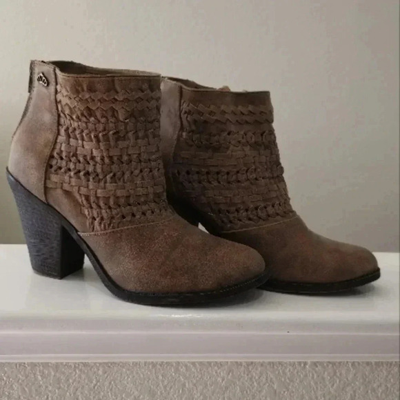 Fergalicious Shoes - Fergalicious Women’s 8M Willow Fergie Brown High Heel Zip Boot Booties